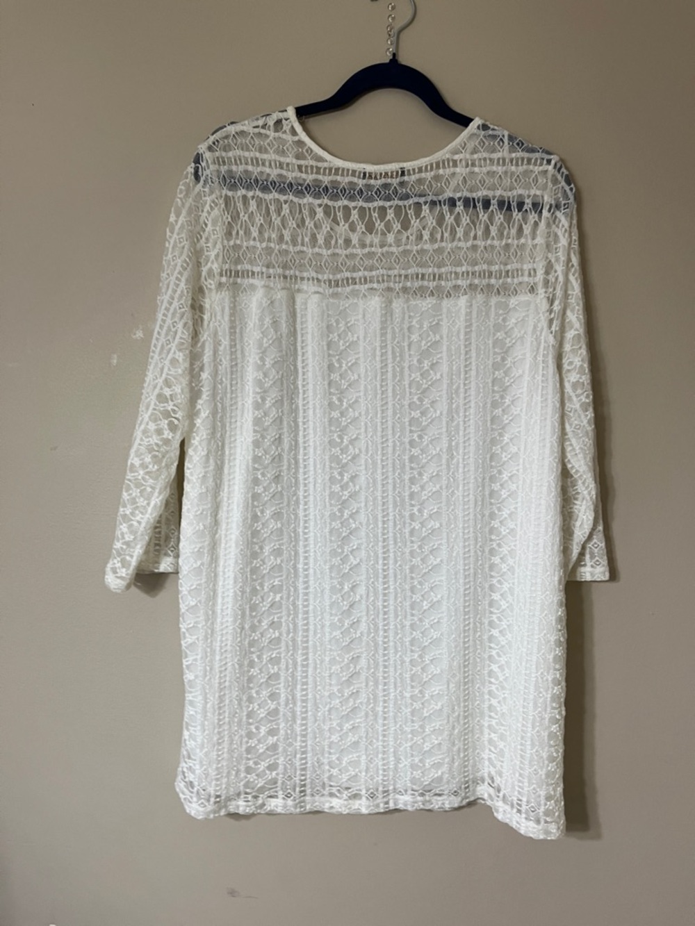 Cali Style White Lace Tunic Top - Picture 4 of 4